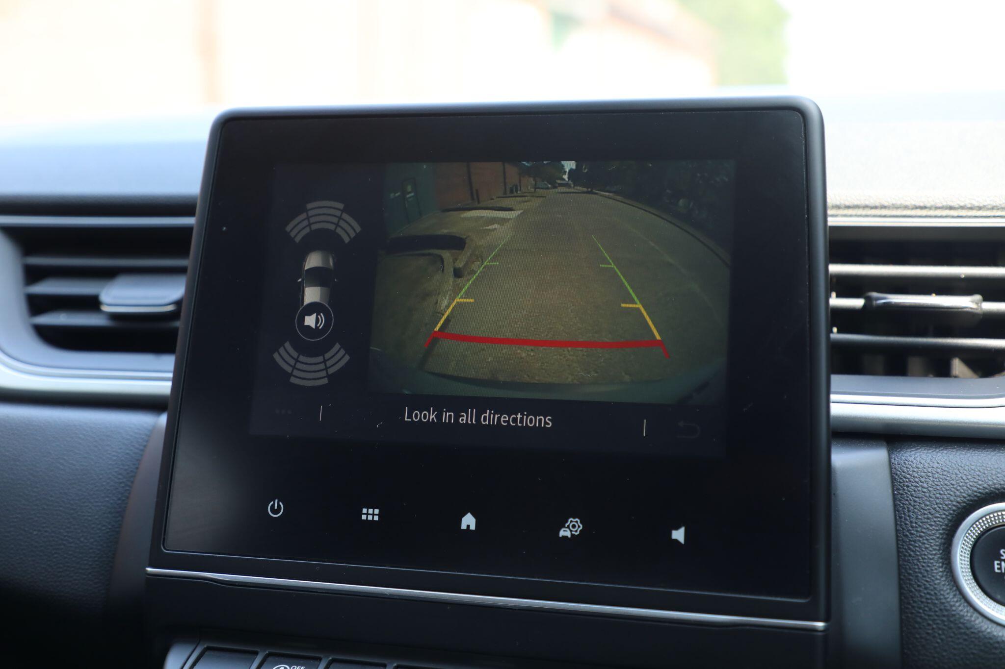 Large vehicle image